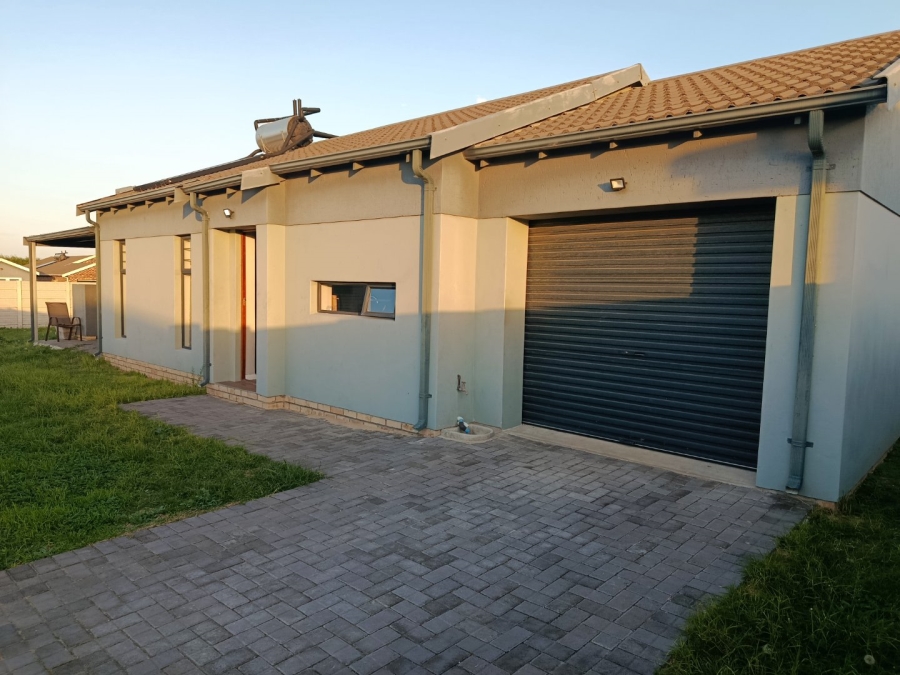 3 Bedroom Property for Sale in Fairview Eastern Cape